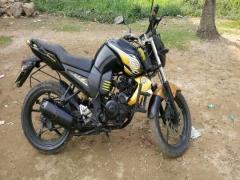 Yamaha FZs